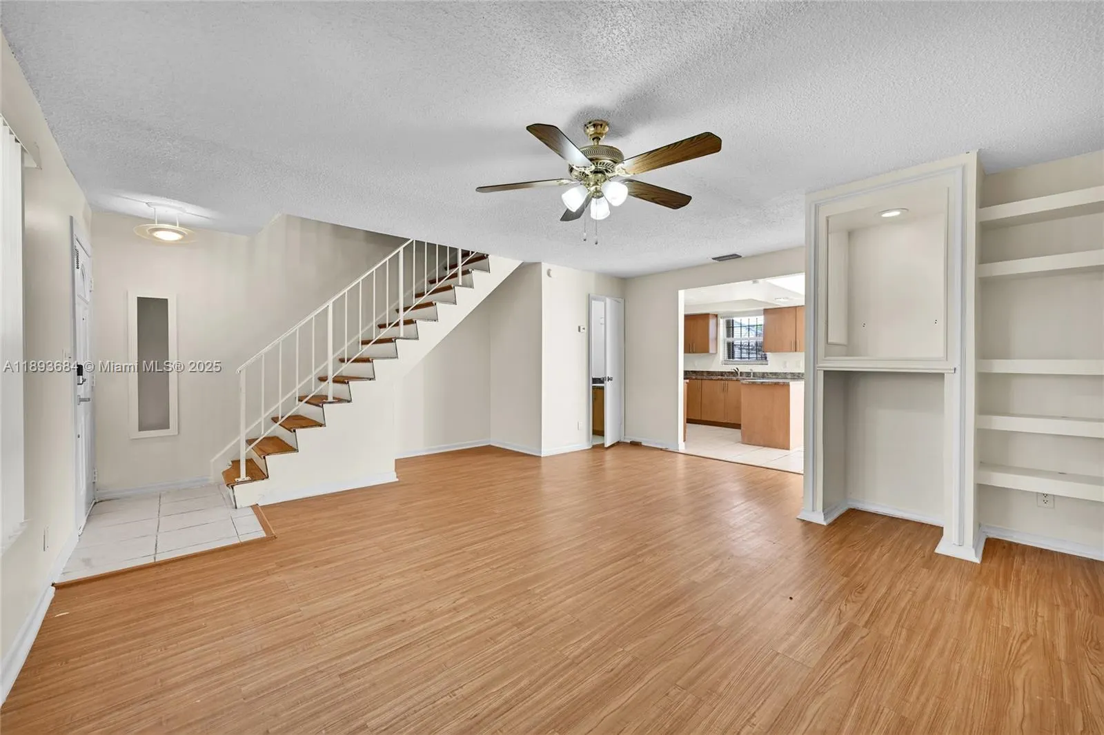 7862 Kimberly Blvd, #503