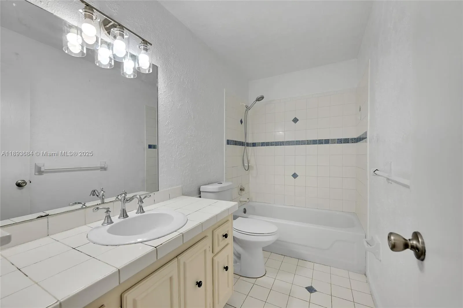 7862 Kimberly Blvd, #503