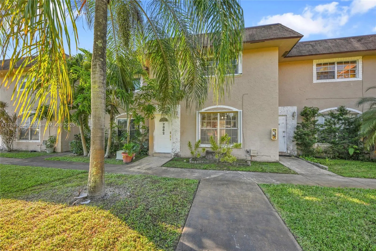 7862 Kimberly Blvd, #503