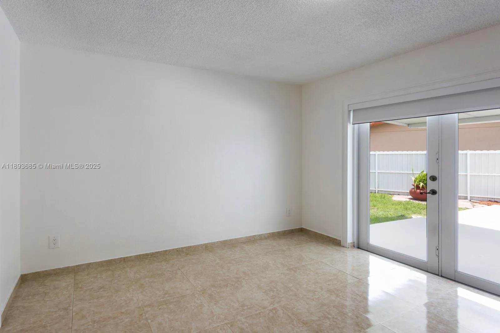 10770 SW 26th St, #0