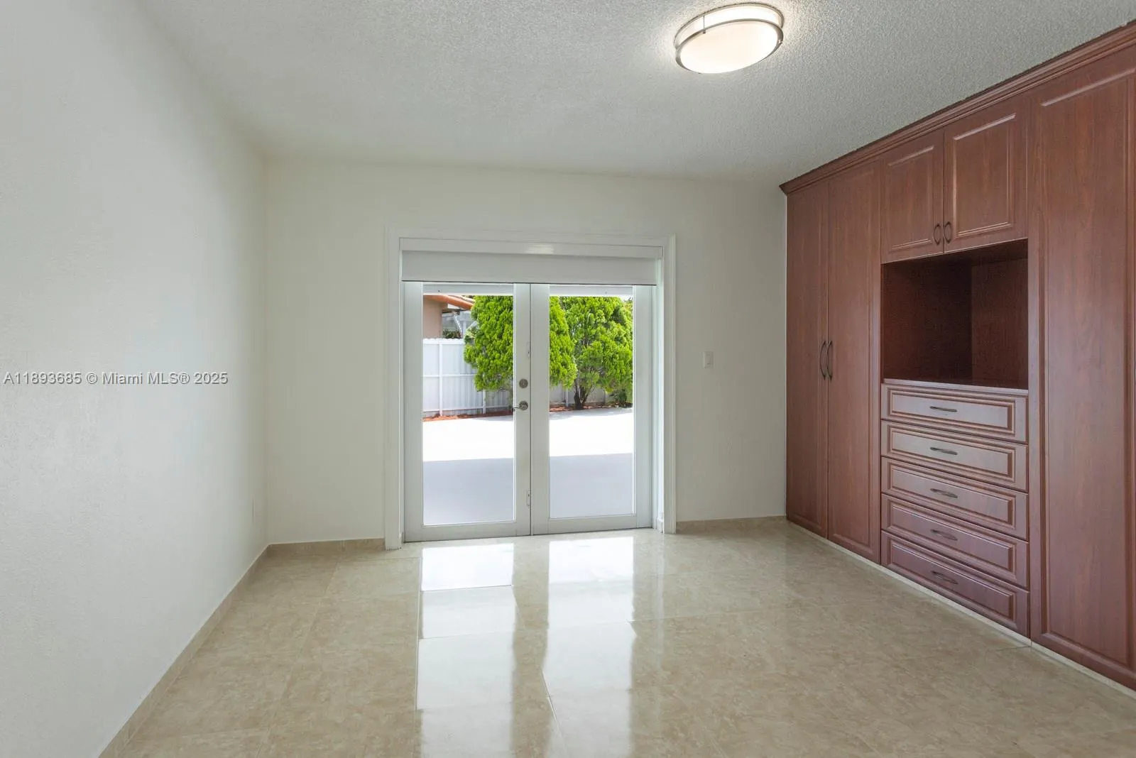 10770 SW 26th St, #0