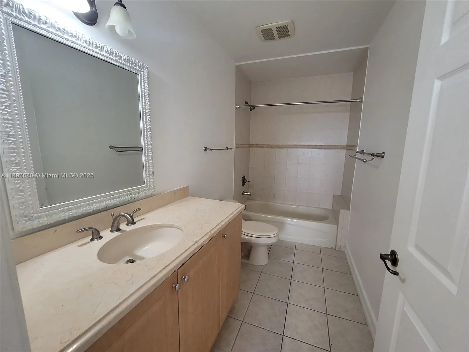 5271 SW 8th St, #411