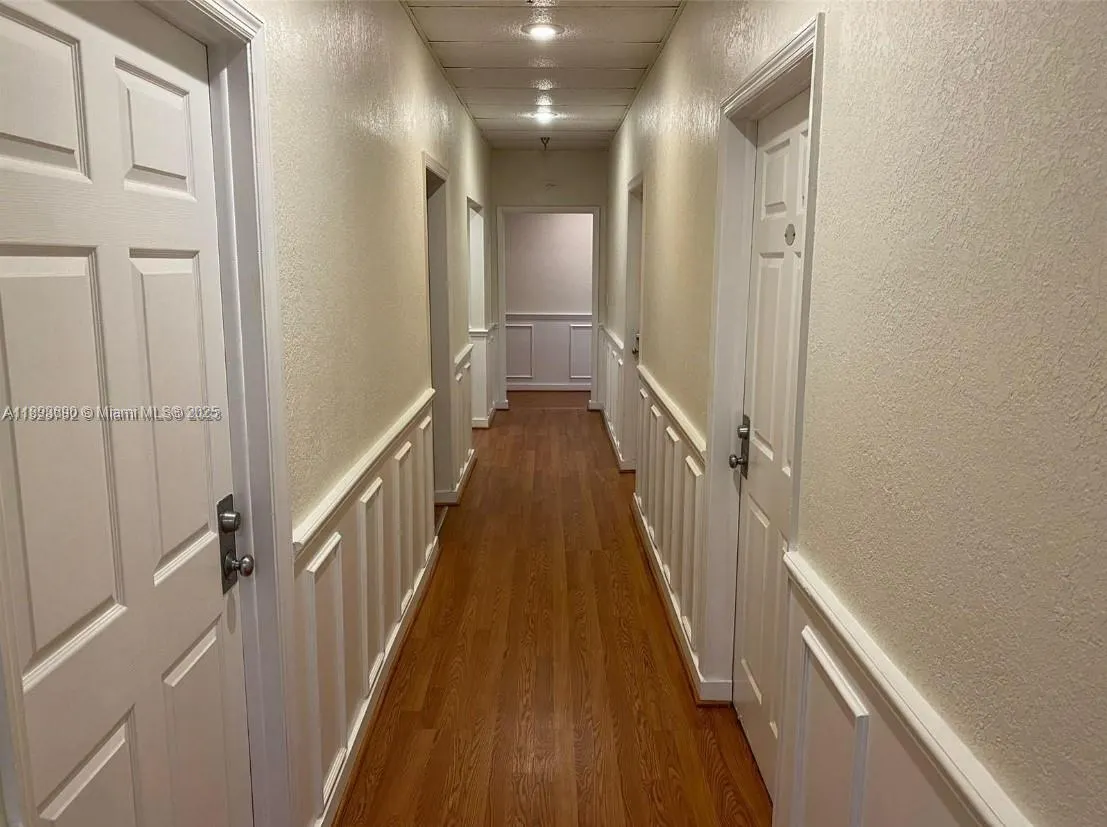5245 NW 36th St, #230