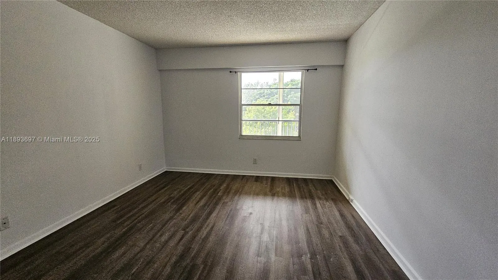 13450 SW 3rd St, #415D
