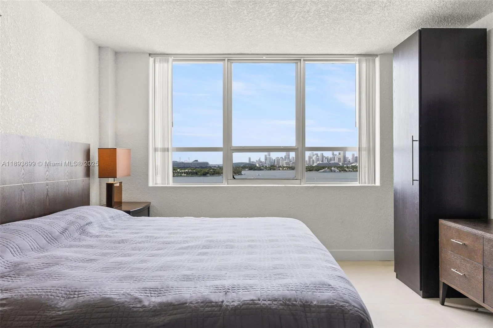 1500 Bay Rd, #1122S