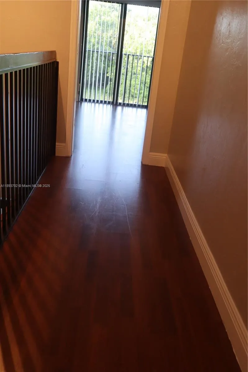 7901 NW 33rd St, #10