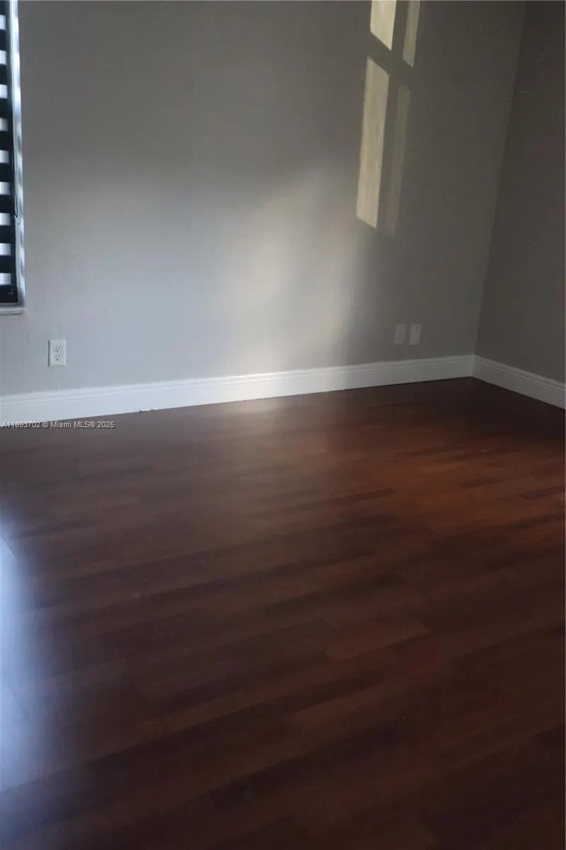 7901 NW 33rd St, #10