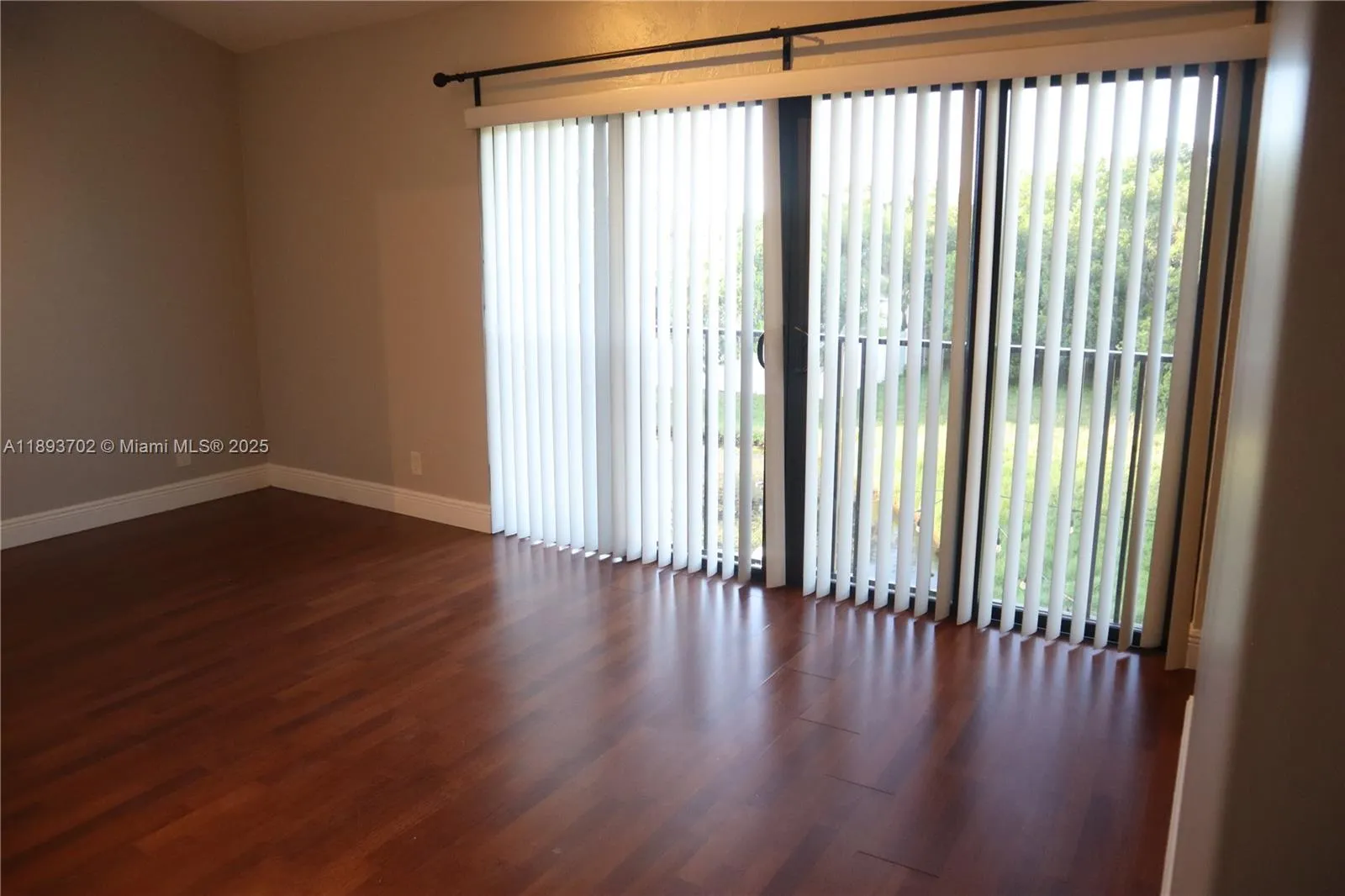 7901 NW 33rd St, #10