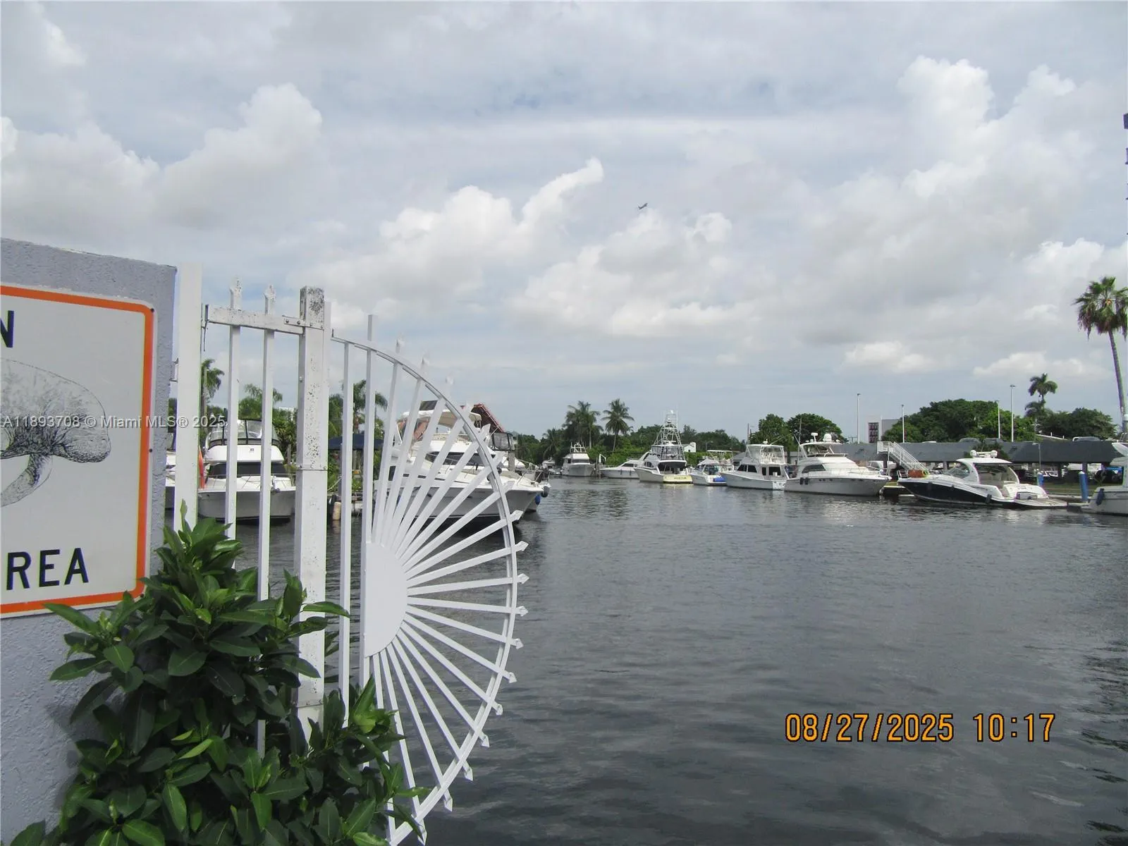 2475 NW 16th St Rd, #205