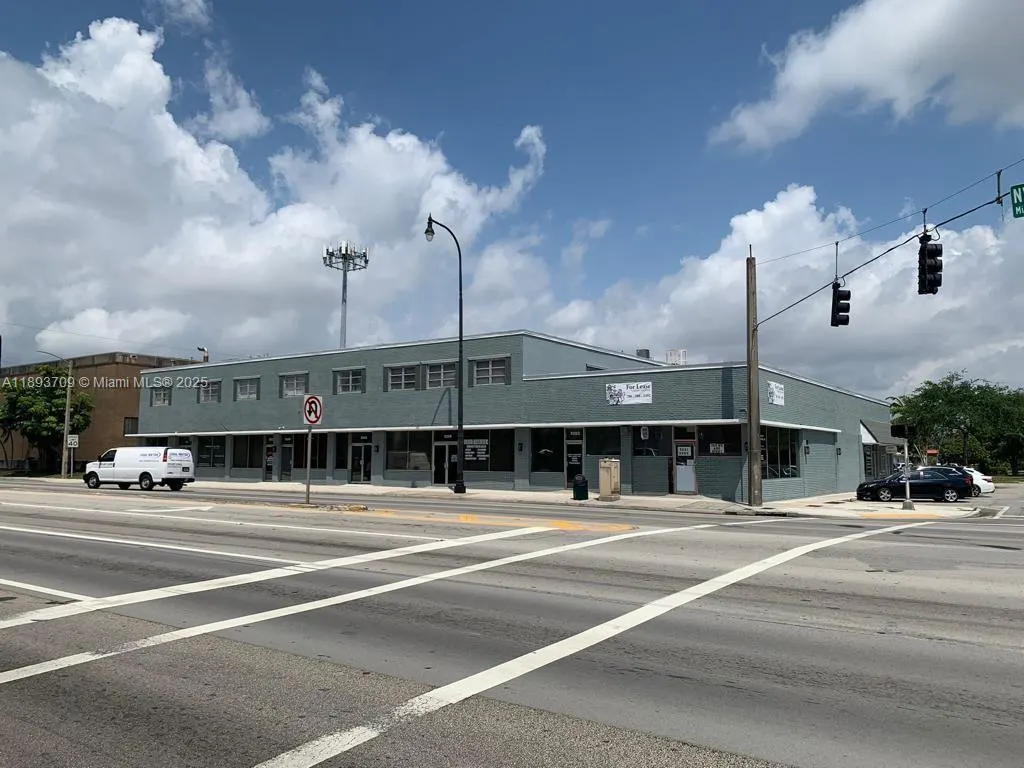 5245 NW 36th St, #5249 unit #1