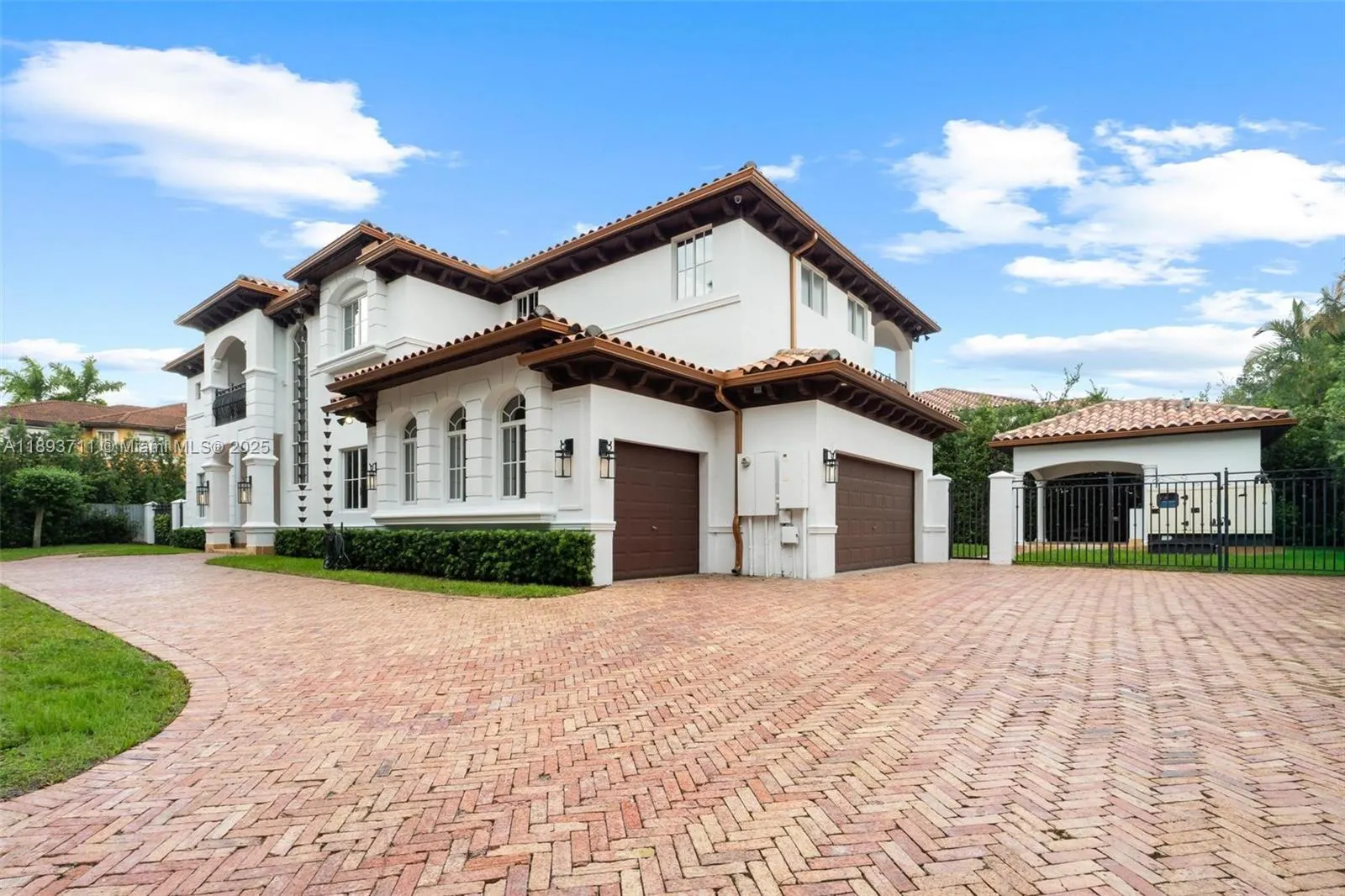 16763 NW 77th Path