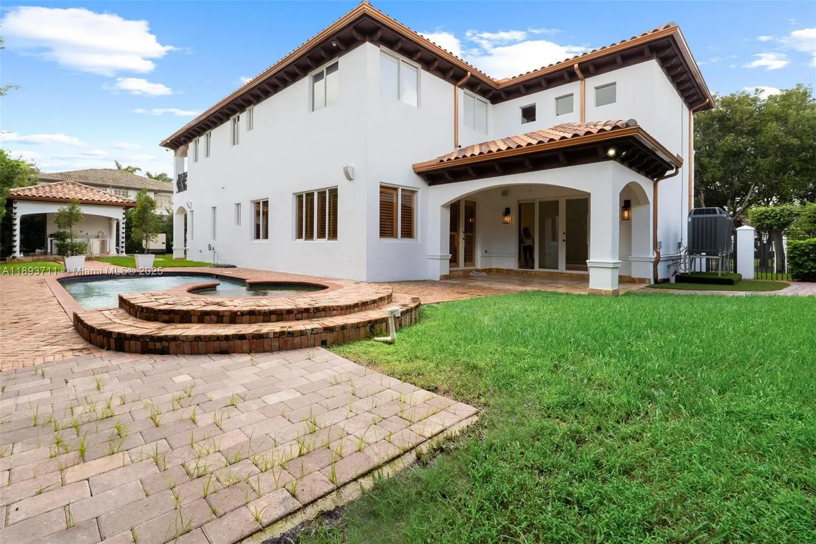 16763 NW 77th Path