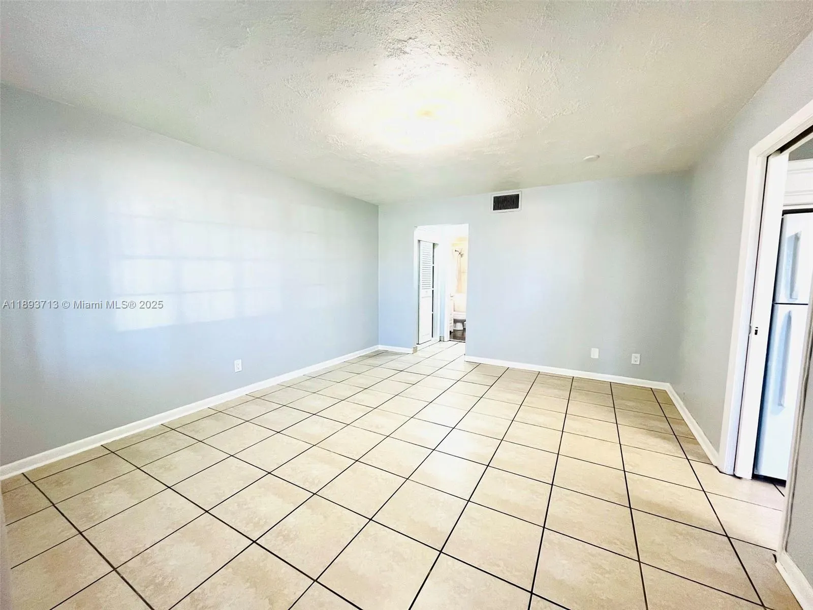 1050 Atlantic Shores Blvd, #108