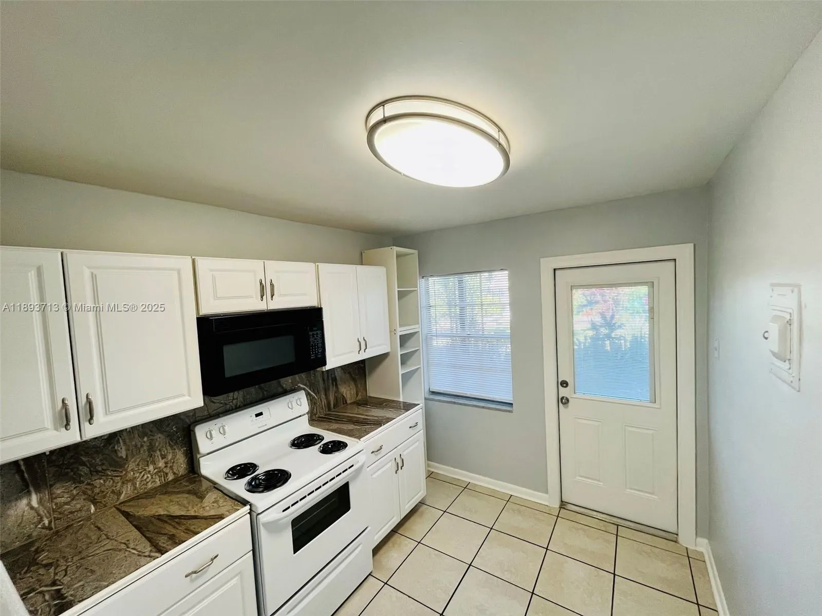 1050 Atlantic Shores Blvd, #108