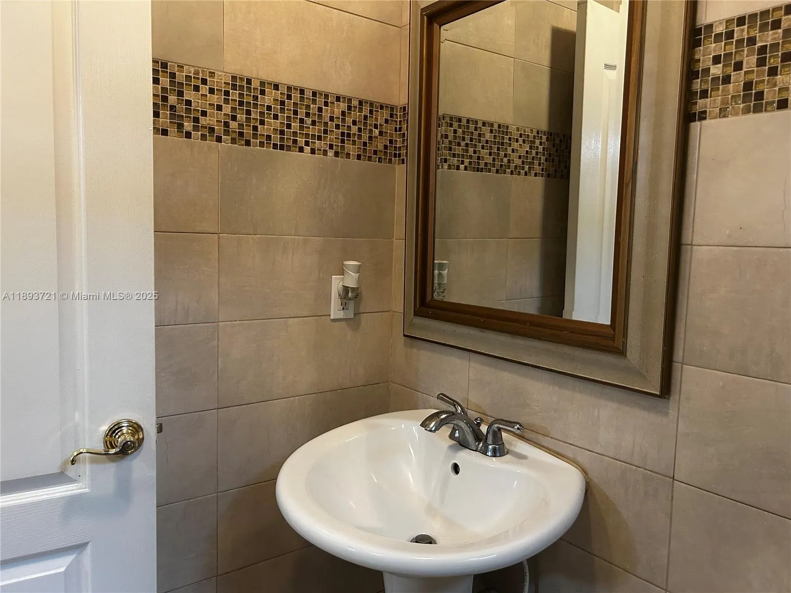 7630 SW 73rd Pl, #1