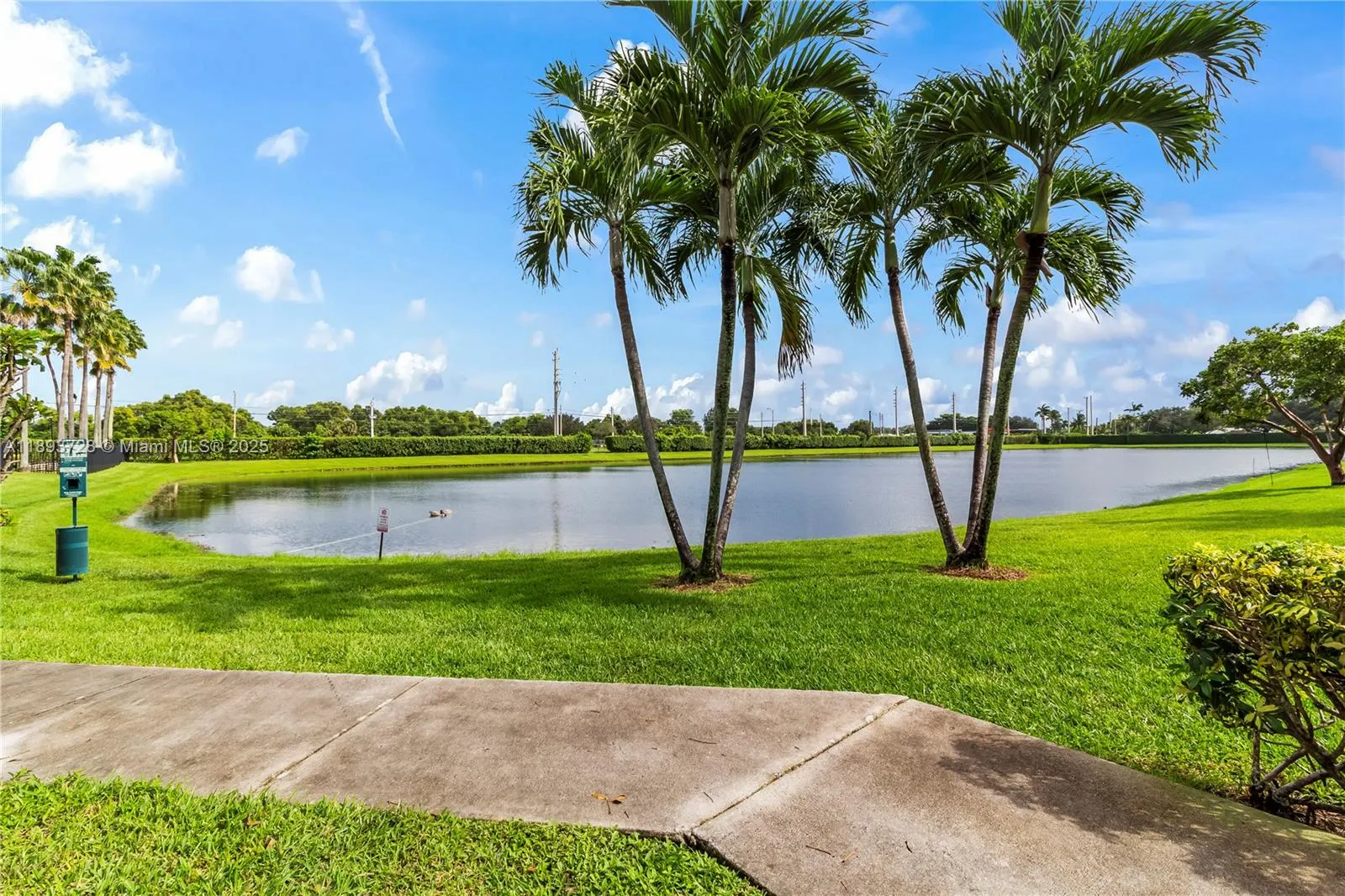 5463 SW 125th Ter
