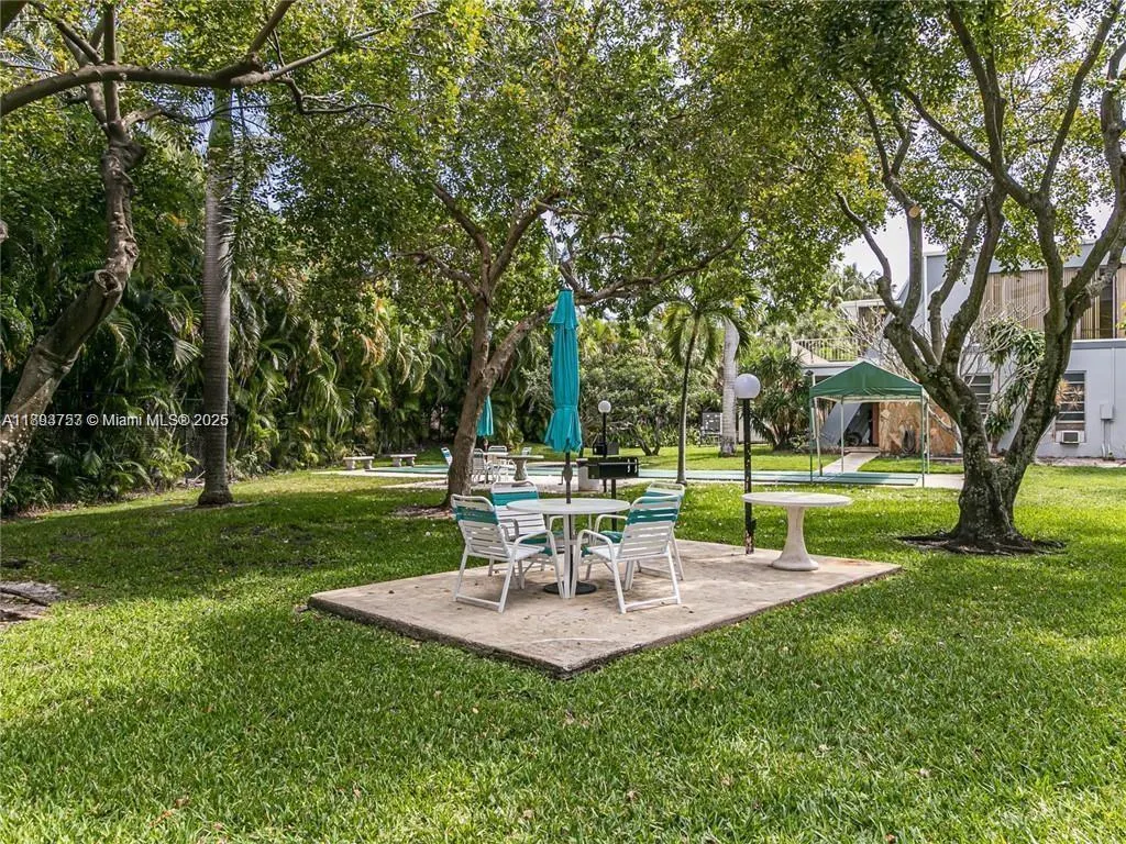 1445 Atlantic Shores Blvd, #206