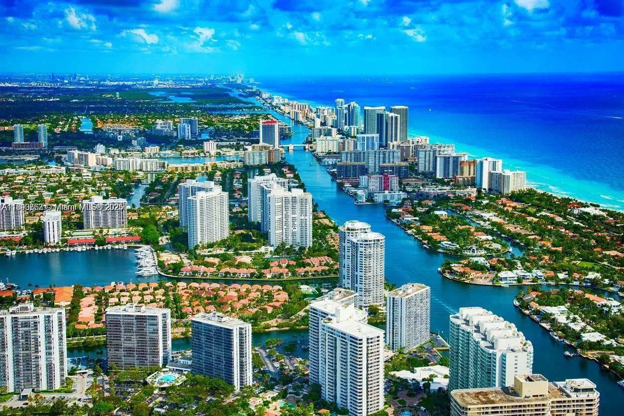 1445 Atlantic Shores Blvd, #206