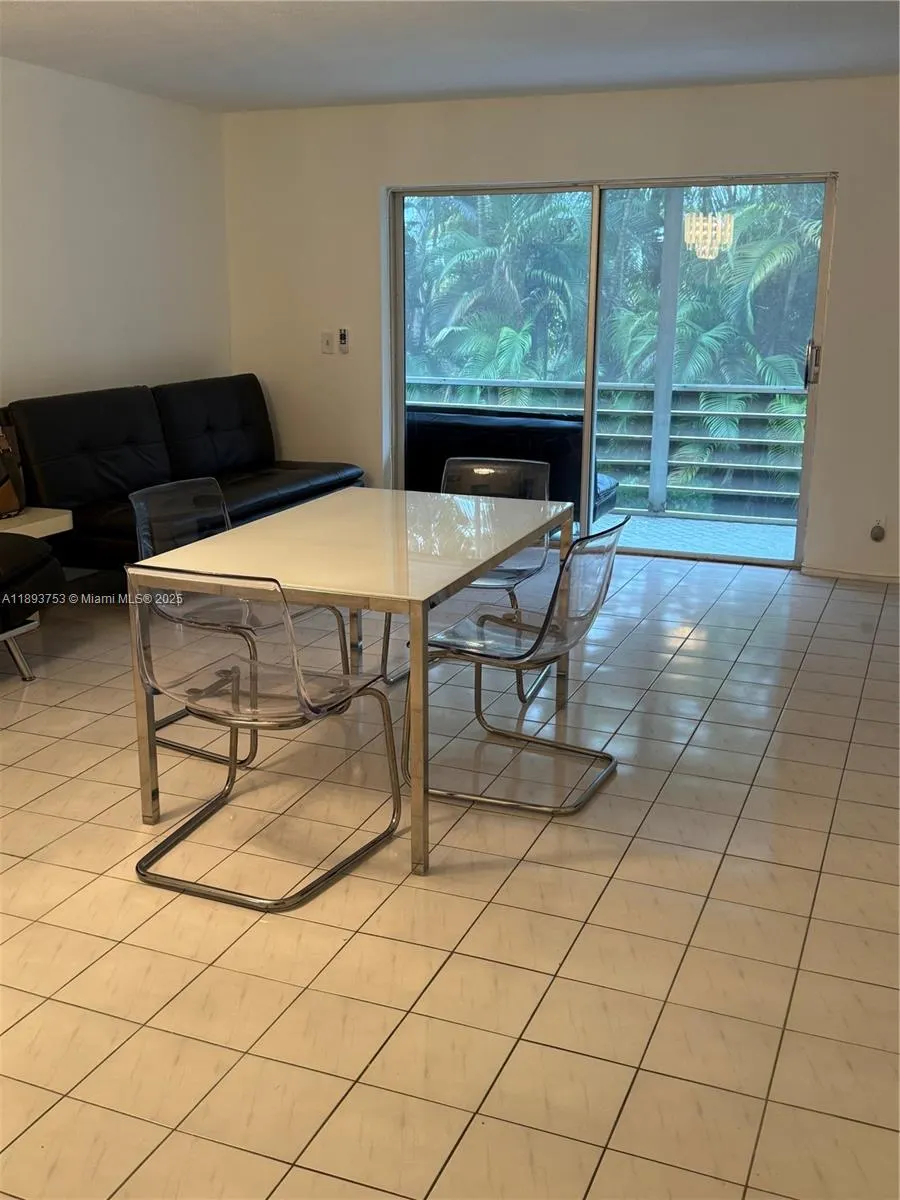 1445 Atlantic Shores Blvd, #206