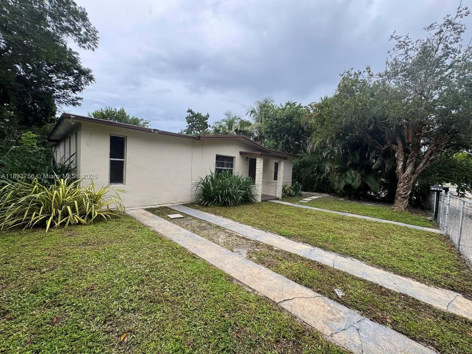 13845 NW 5th Ave