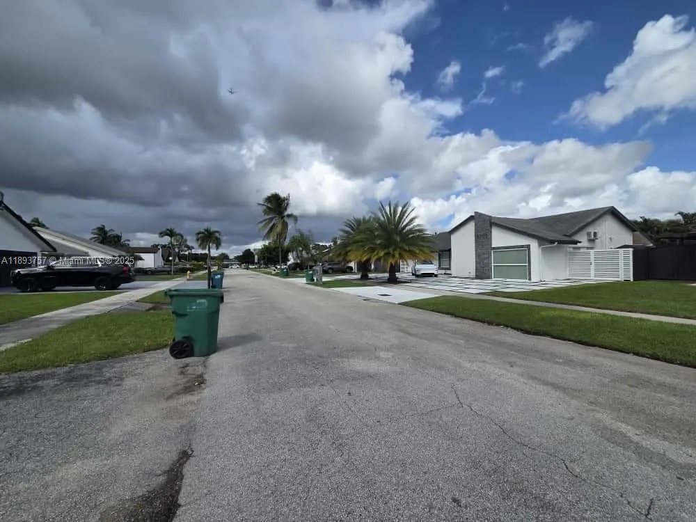 9712 SW 133rd Pl