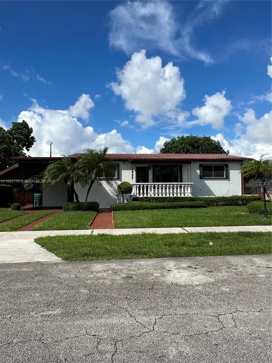 7845 SW 19th St, #0