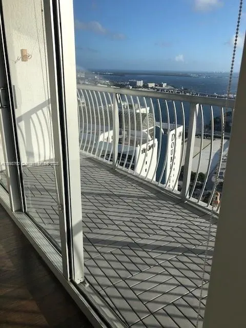 1750 N Bayshore Dr, #4812