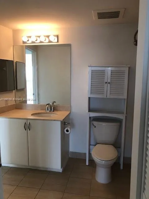 1750 N Bayshore Dr, #4812