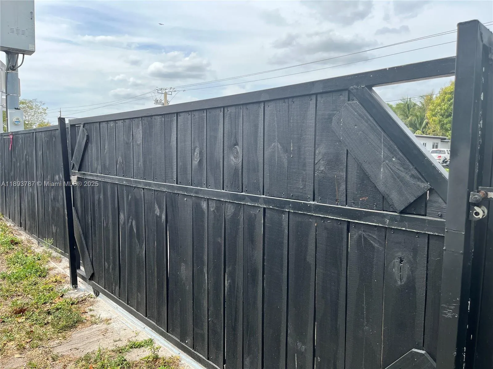 1102 NW 103rd Street