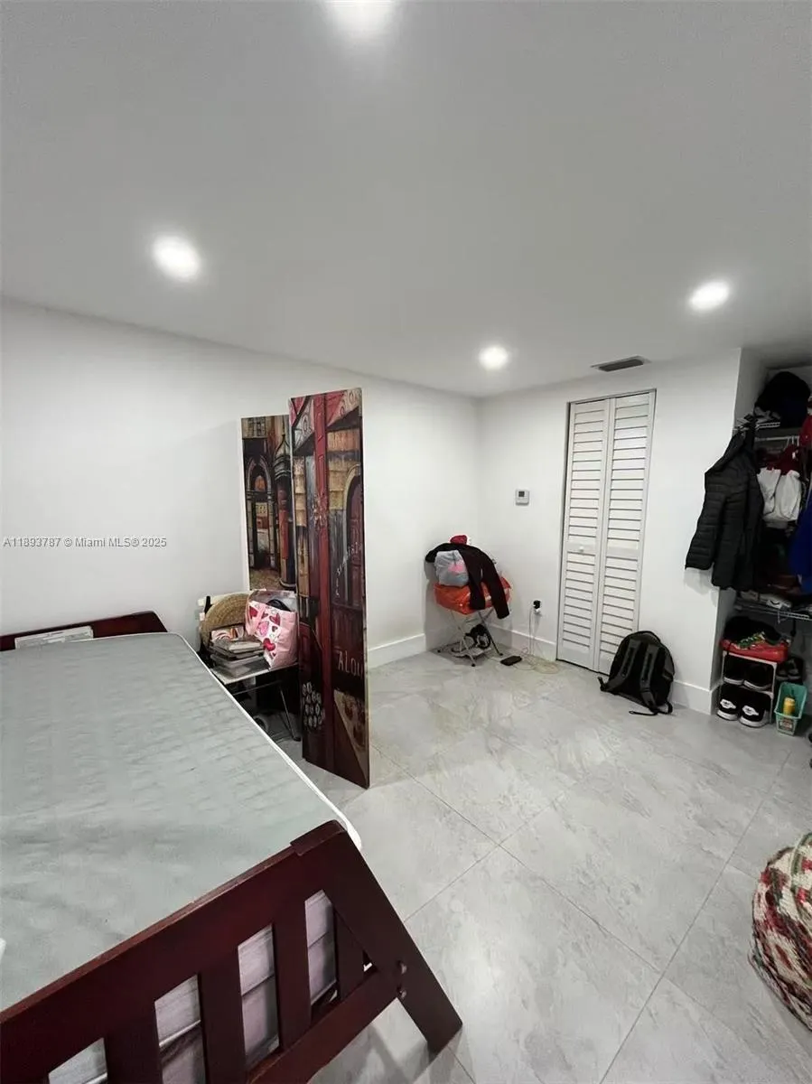 1102 NW 103rd Street