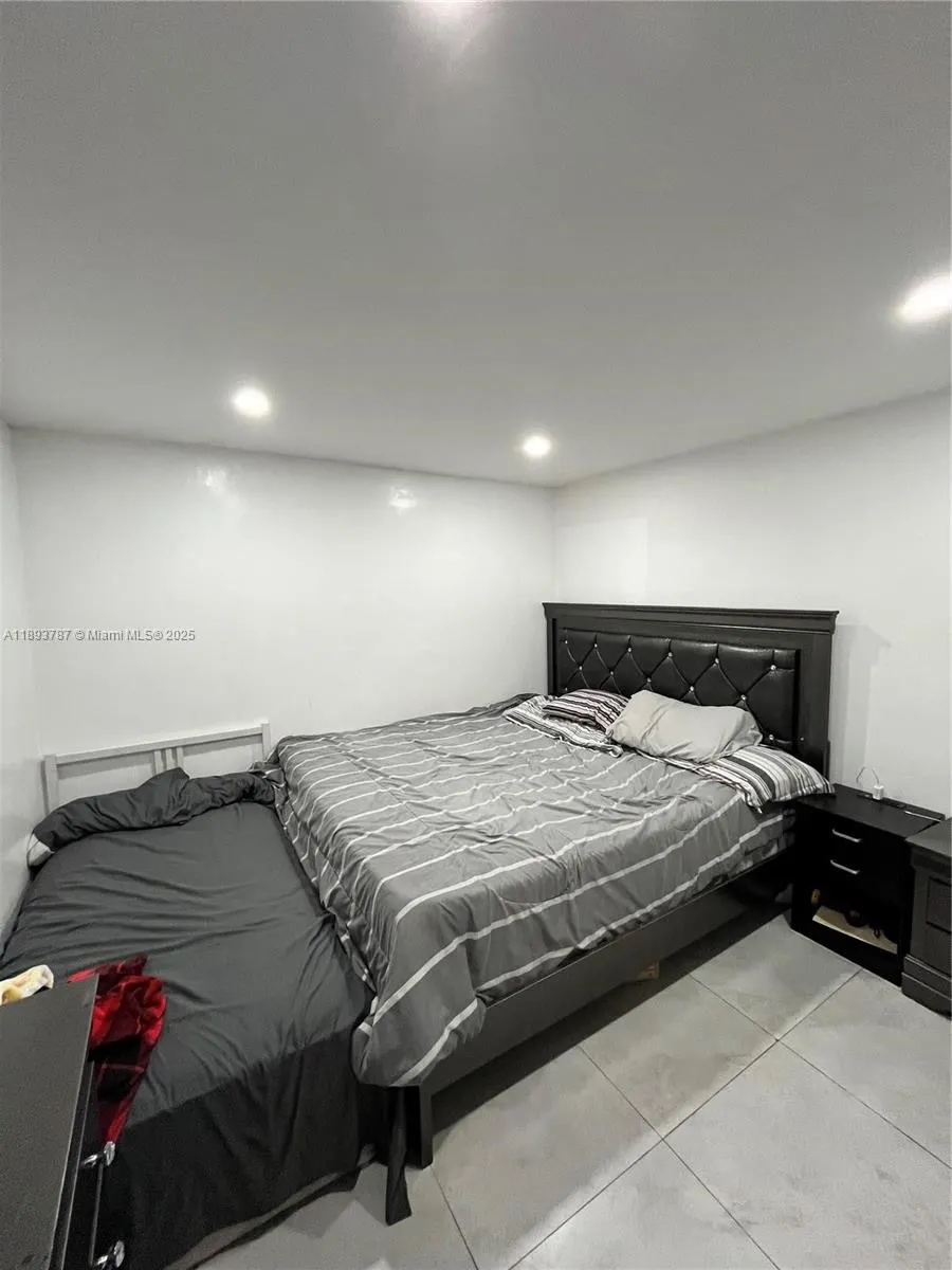 1102 NW 103rd Street