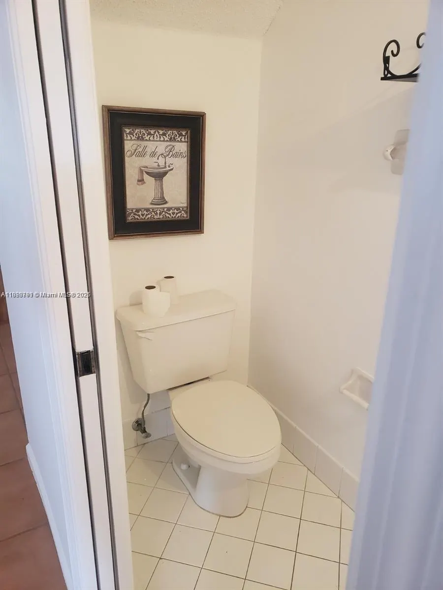 14212 SW 121st Pl, #6