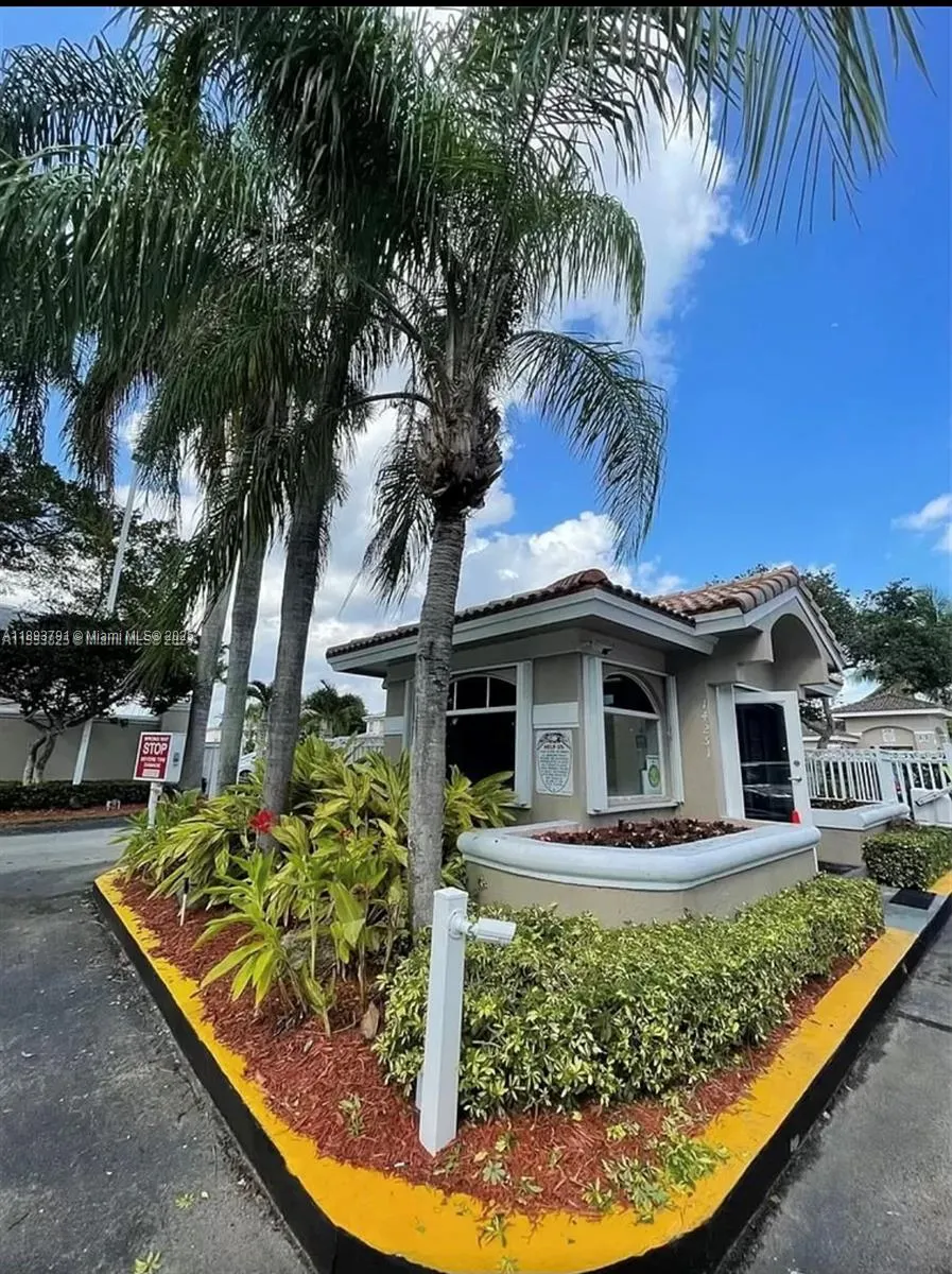 14212 SW 121st Pl, #6