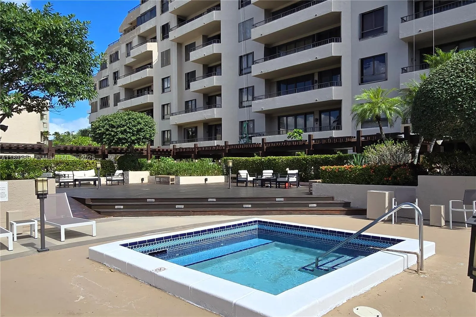 251 Crandon Blvd, #441