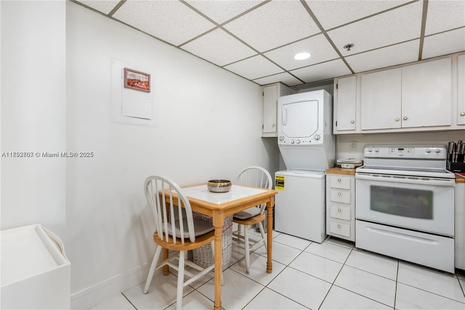210 174th St, #807