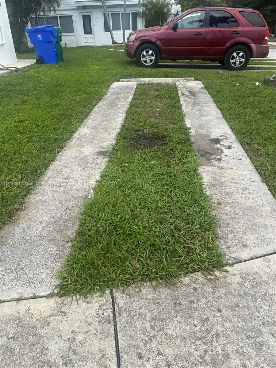 290 NW 45th Ave, #0
