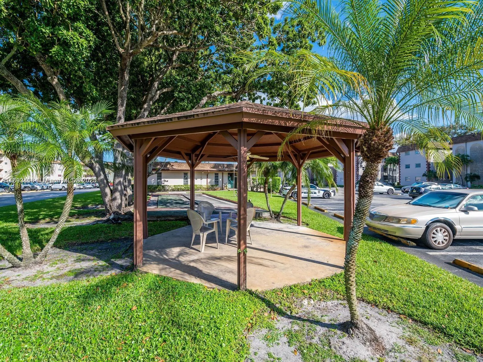 8101 SW 24th Ct, #206