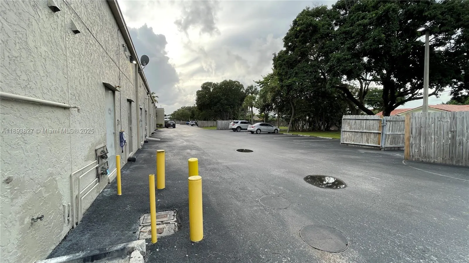 1341 W Palmetto Park Rd