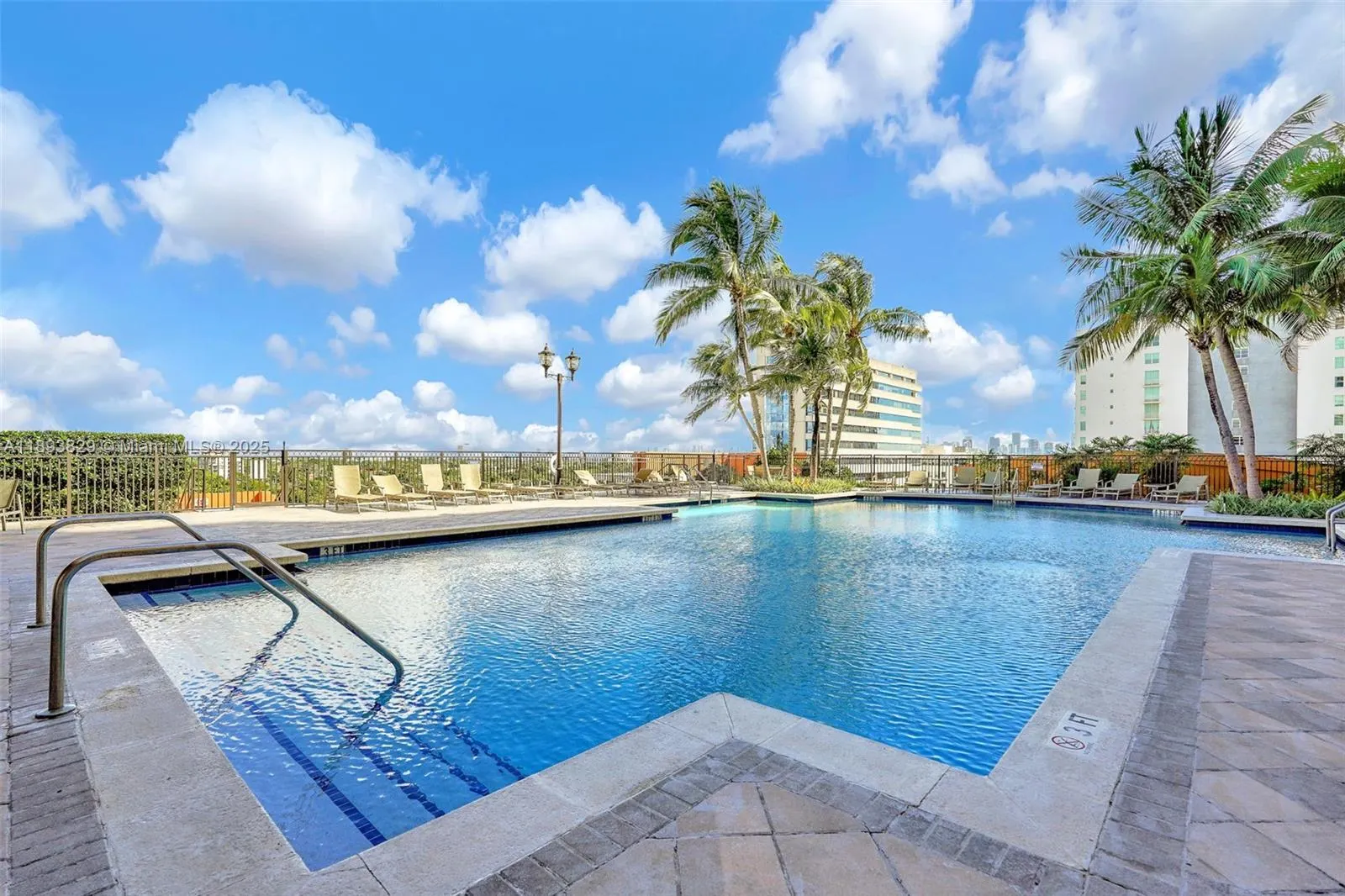 3232 SW 22nd Ter, #1703