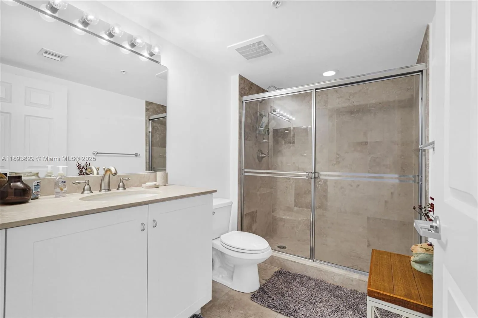 3232 SW 22nd Ter, #1703