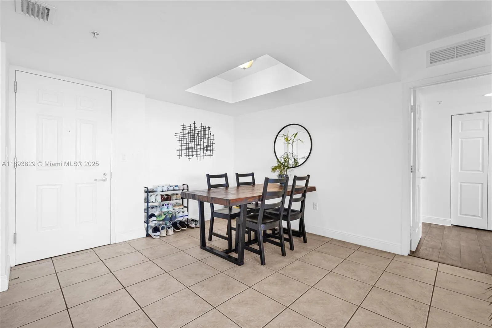 3232 SW 22nd Ter, #1703