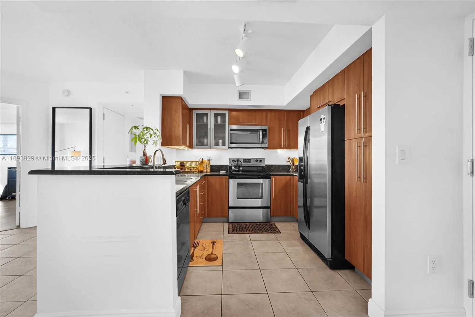 3232 SW 22nd Ter, #1703
