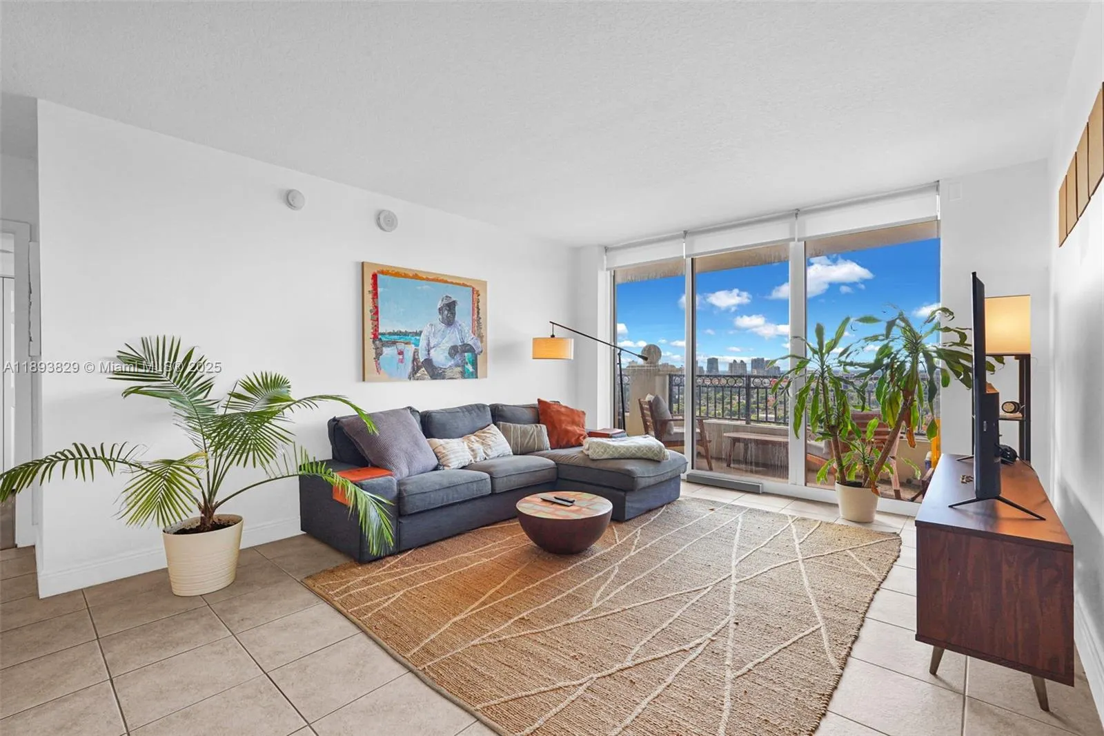 3232 SW 22nd Ter, #1703