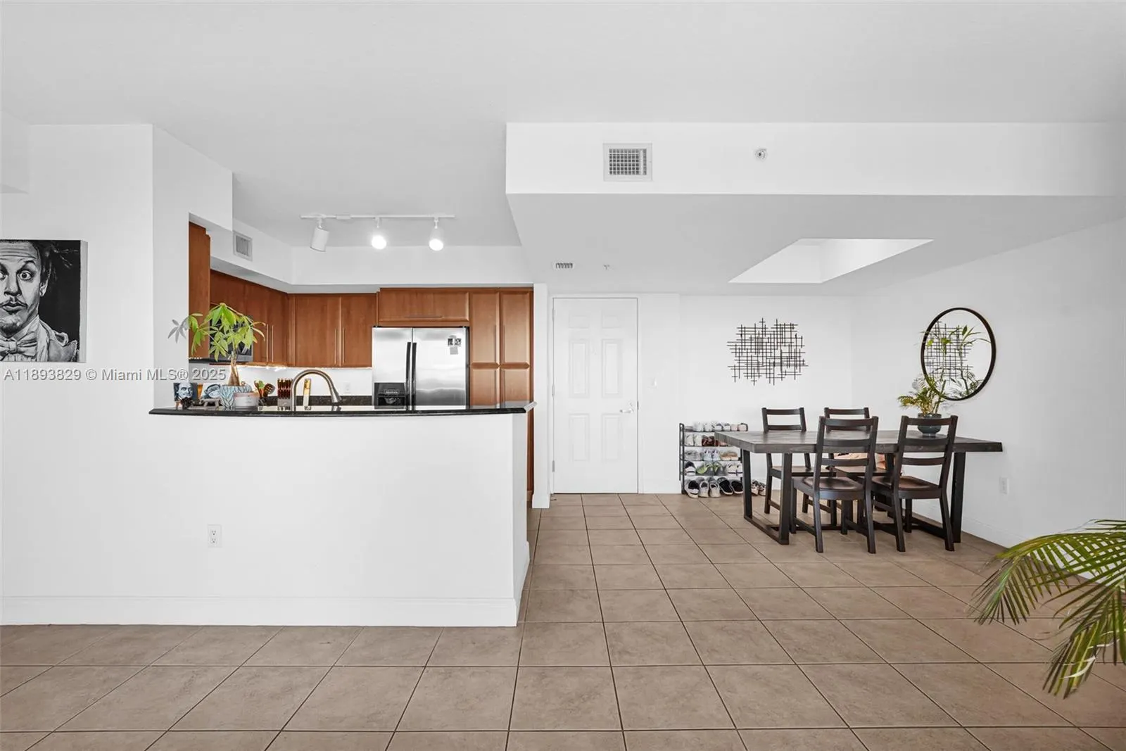 3232 SW 22nd Ter, #1703