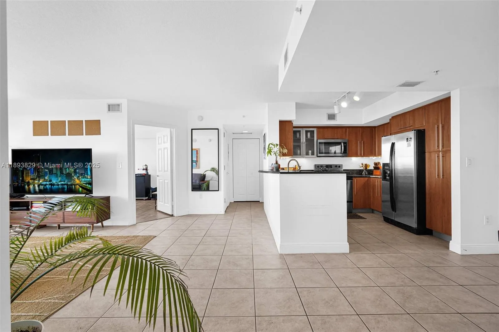 3232 SW 22nd Ter, #1703