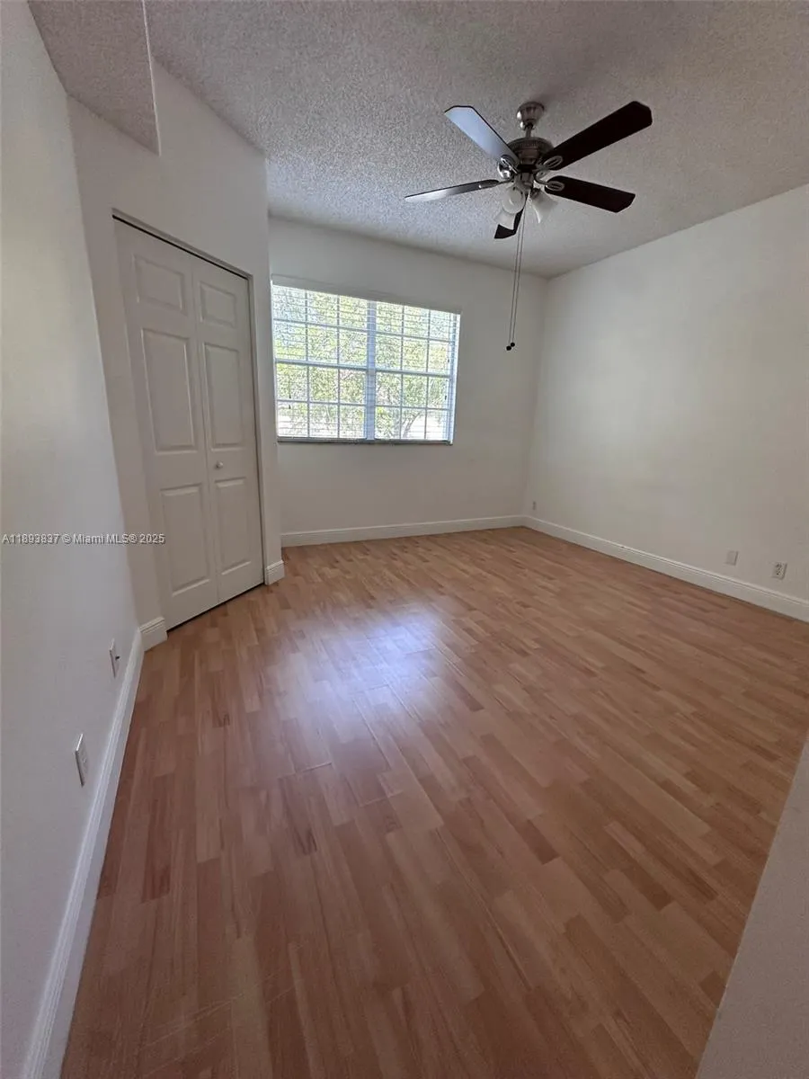 1350 Sorrento Dr