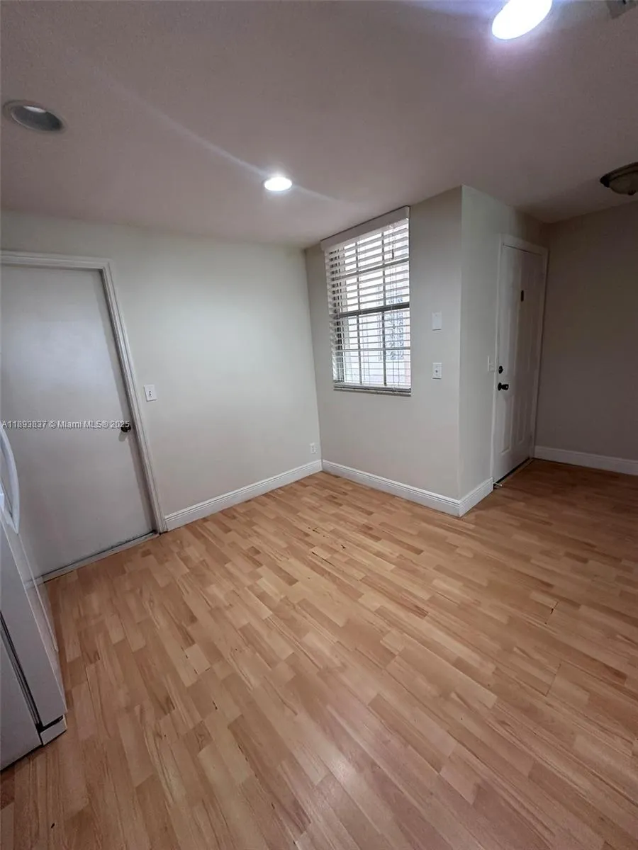 1350 Sorrento Dr
