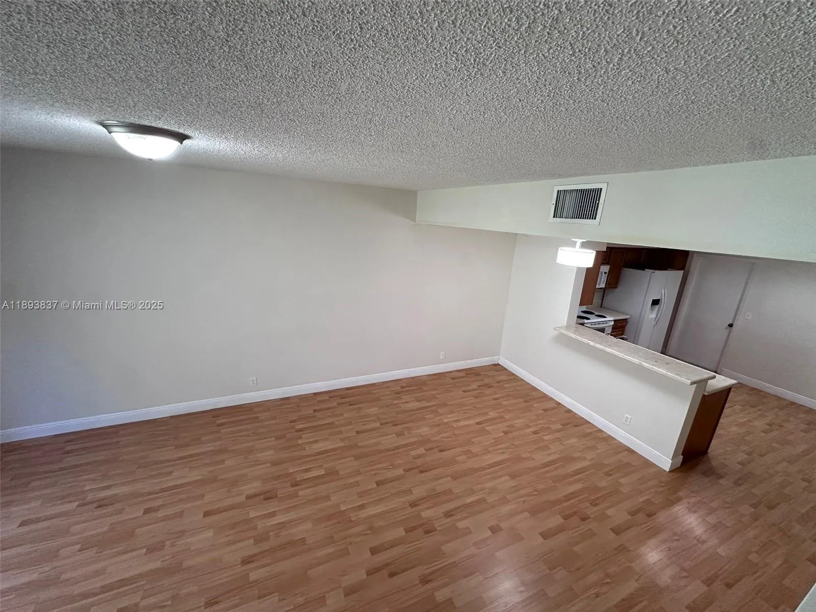 1350 Sorrento Dr