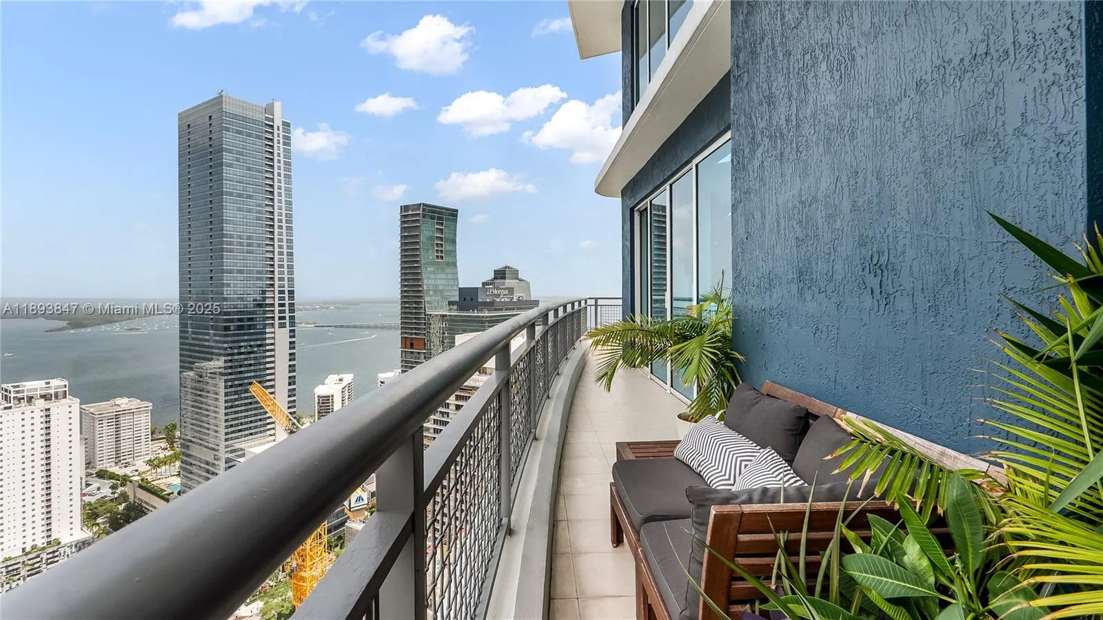 60 SW 13th St, #4200