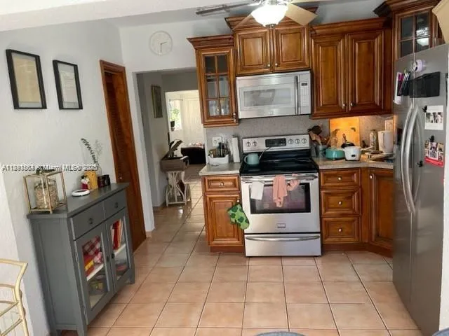 2341 SW 34th Ave